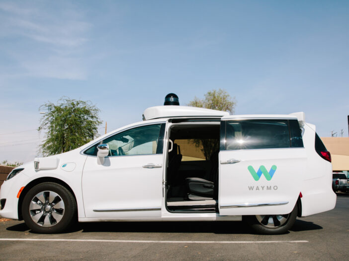 Coche autonomo waymo sociedad digital curso del bachillerato